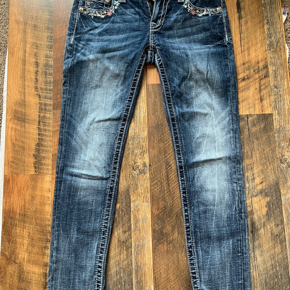 Miss Me Blue Skinny Jeans with Distressed Wash and Vintage Look - Picture 3 of 11